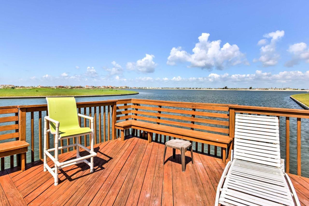 Waterfront Corpus Christi Townhome With Pool And Dock! Exteriör bild