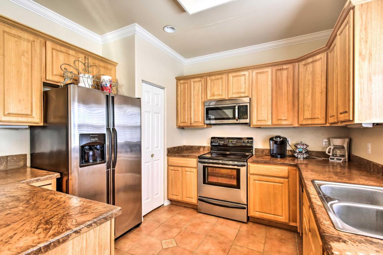 Waterfront Corpus Christi Townhome With Pool And Dock! Exteriör bild