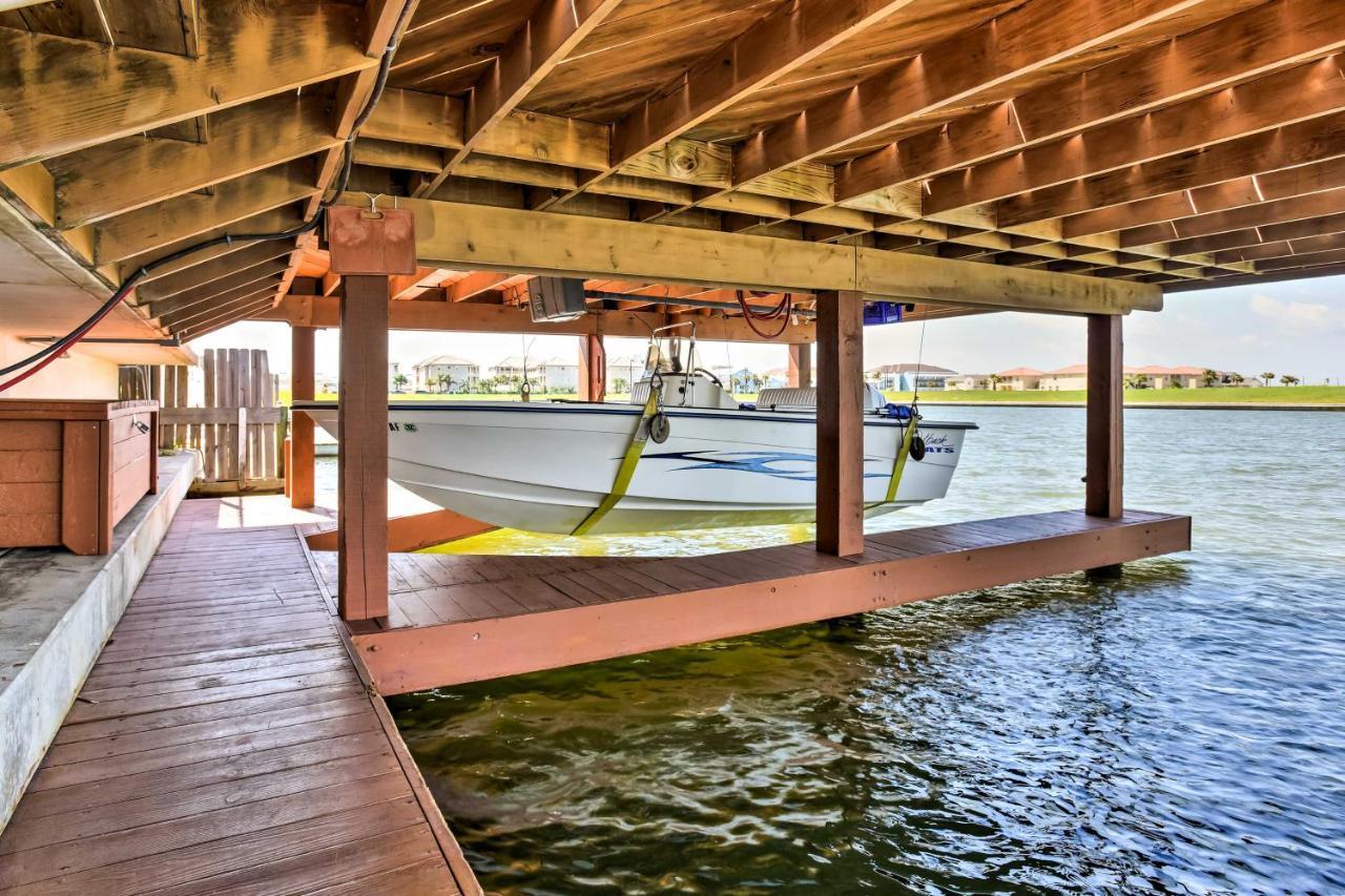 Waterfront Corpus Christi Townhome With Pool And Dock! Exteriör bild