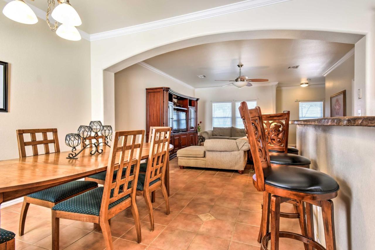 Waterfront Corpus Christi Townhome With Pool And Dock! Exteriör bild