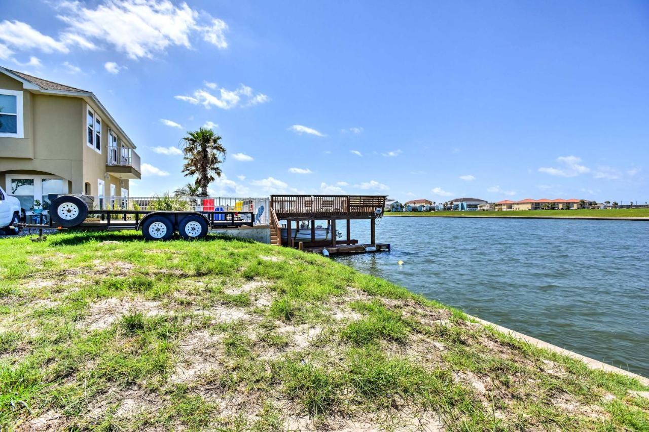Waterfront Corpus Christi Townhome With Pool And Dock! Exteriör bild